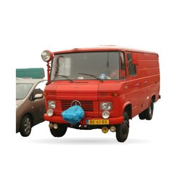 MERCEDES-BENZ O 408