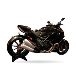 DUCATI Diavel Carbon (GC)