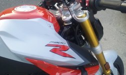 BMW F 900 R