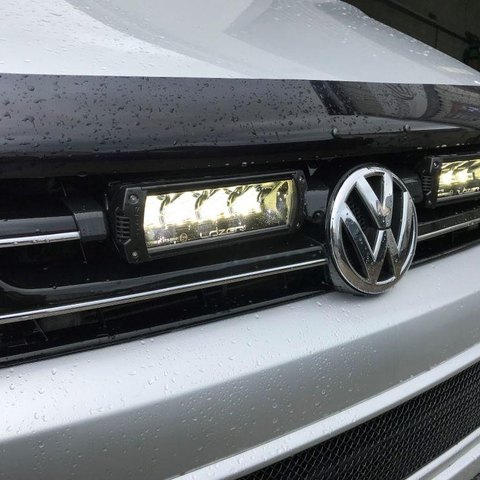 Zestaw LED do integracji w kratce / grillu (calandrze) VW T5.1