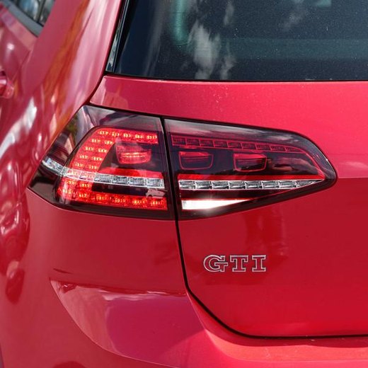 KIT Lumini de marșarier Volkswagen Golf 7 2012 à 2020 (Cu lumini spate LED) KIT Lumini de marșarier Volkswagen Golf 7 2012 à 2020 (Cu lumini spate LED)