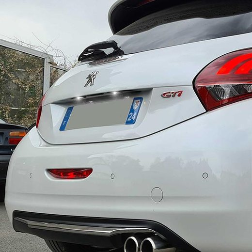 PACK LED plăcuță de înmatriculare Peugeot 208 2012 à 2019 PACK LED plăcuță de înmatriculare Peugeot 208 2012 à 2019