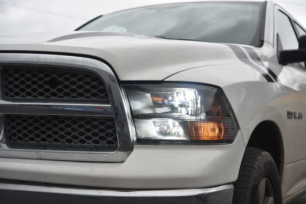Φωτισμός LED για Dodge RAM 5.7 V8 Hemi, φωτογραφία 3 από 6