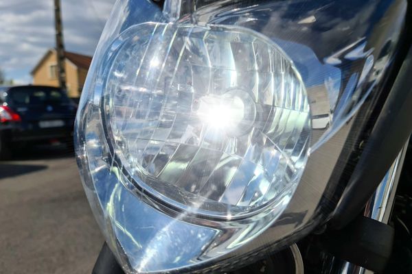 LED osvětlení na Yamaha XJ600, fotografie 4 z 6