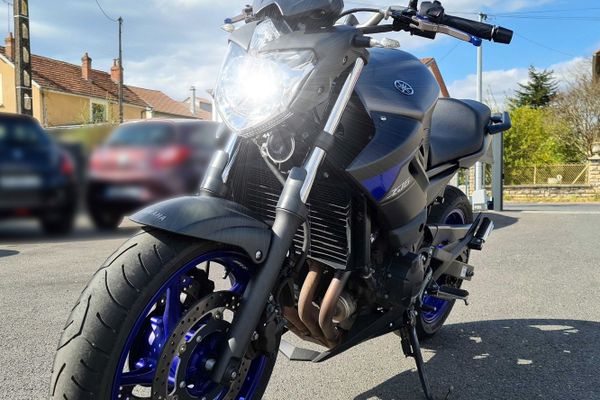 LED osvětlení na Yamaha XJ600, fotografie 1 z 6