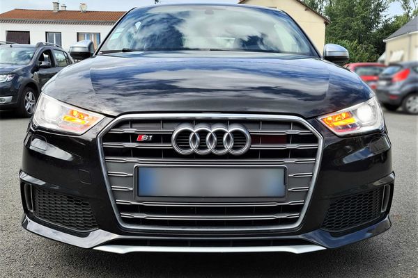 Xenonové a LED osvětlení u Audi S1 2.0 TFSI Quattro, fotografie 6 z 7