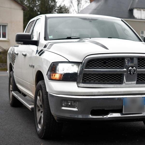 Dodge RAM MK4用LEDロービームパック(リフレクターヘッドライト) Dodge RAM MK4用LEDロービームパック(リフレクターヘッドライト)